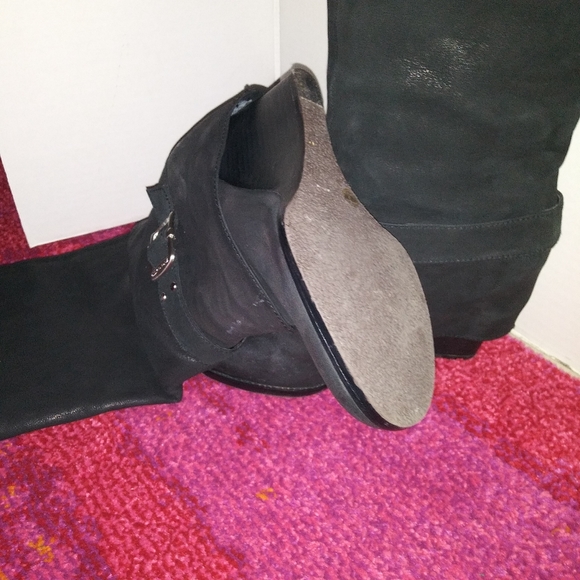 Vince Camuto "Alician" Boot - Picture 10 of 10